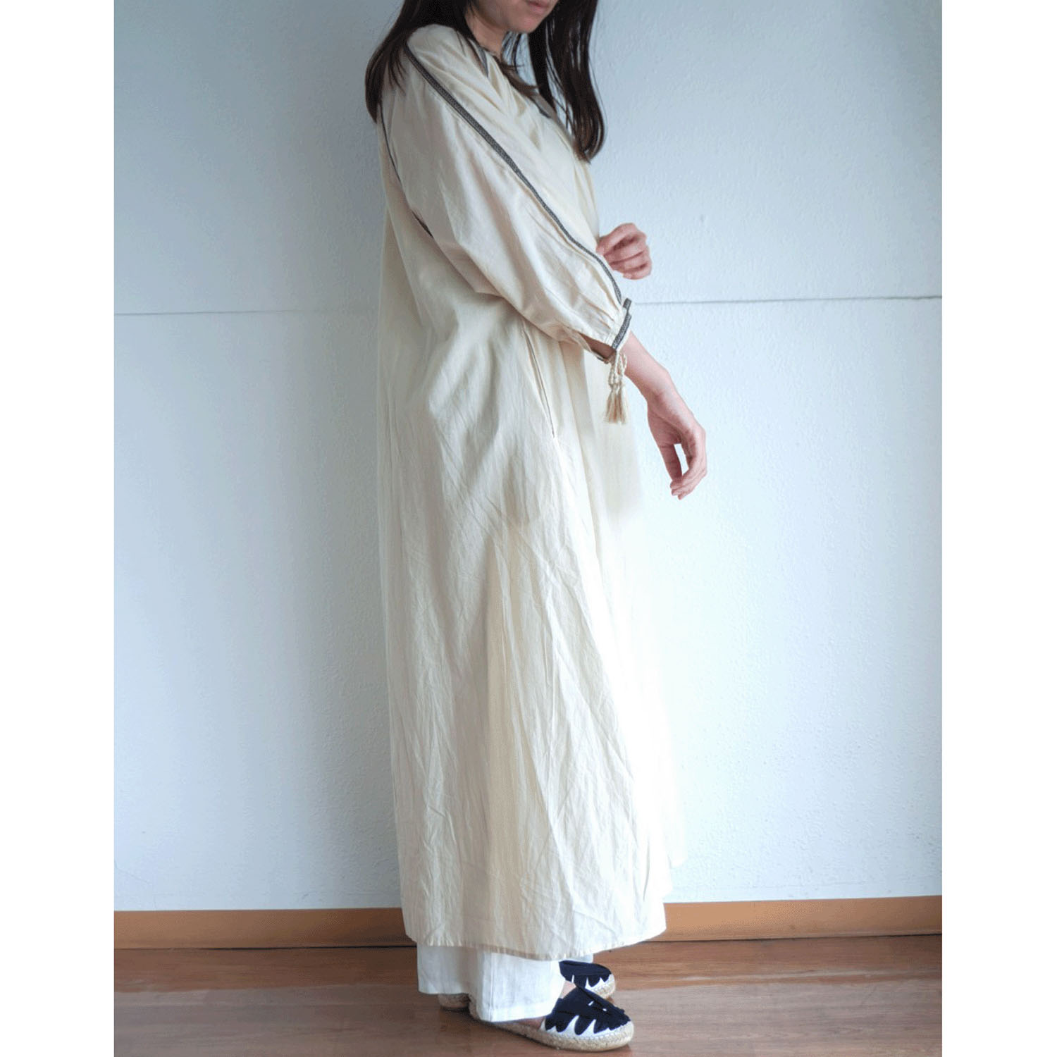 【LUPILIEN】 キャンブリック刺繍ワンピース - 画像4