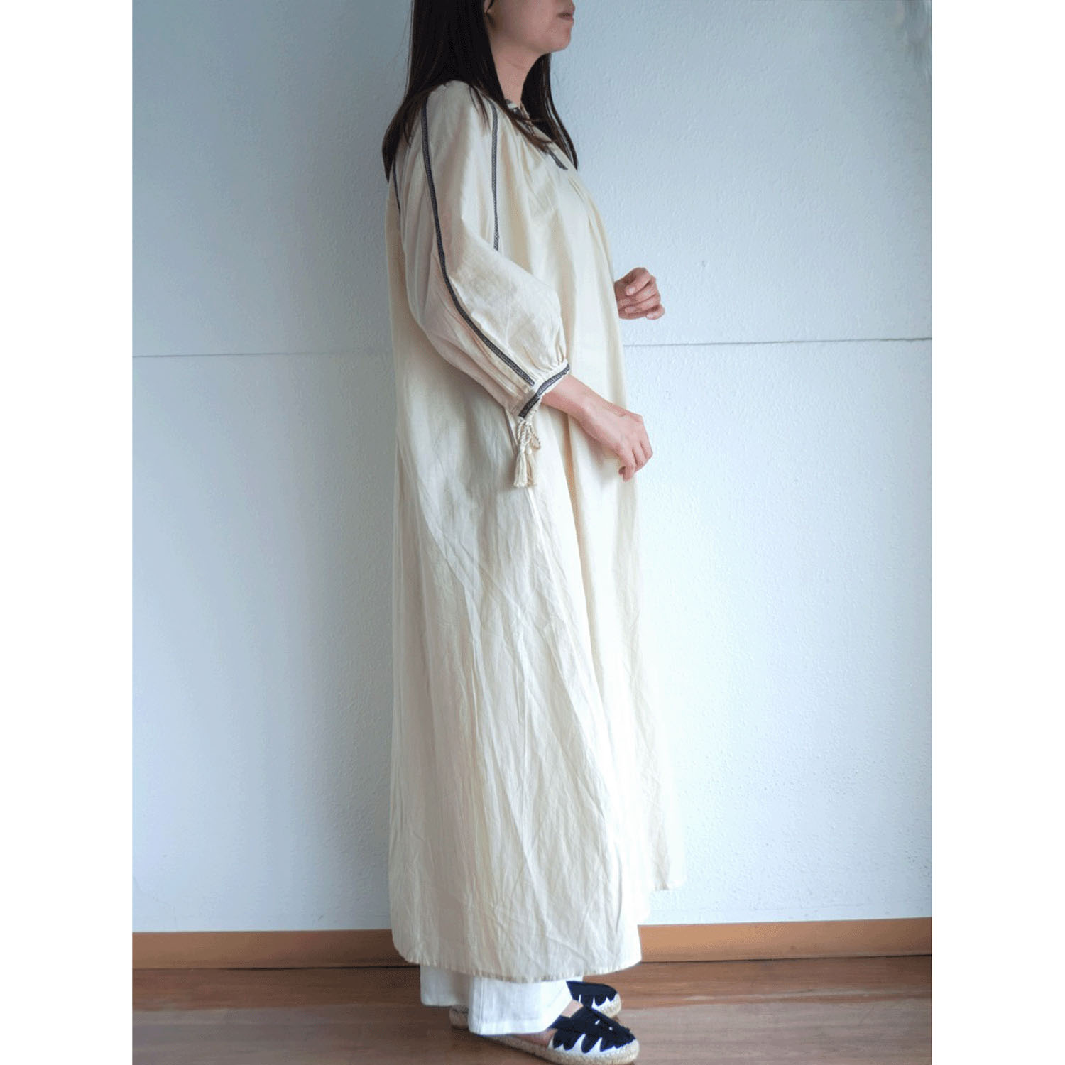 【LUPILIEN】 キャンブリック刺繍ワンピース - 画像5