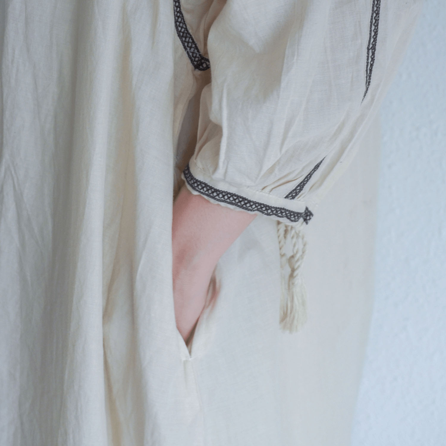 【LUPILIEN】 キャンブリック刺繍ワンピース - 画像9