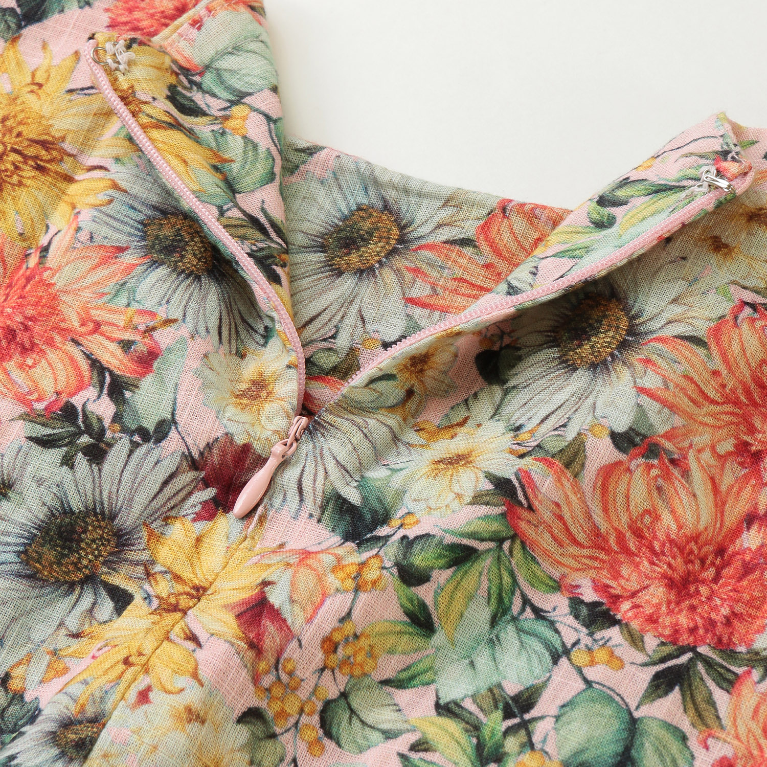 綿100花柄プリントノースリーブワンピース - 画像5