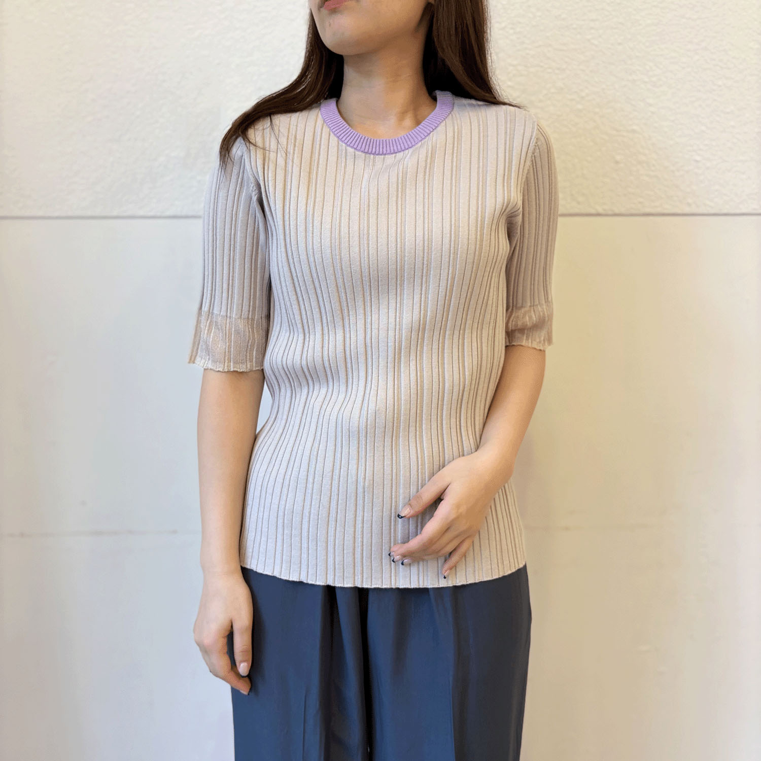 Vingtrois バイカラーシアー切替リブニット - 画像5