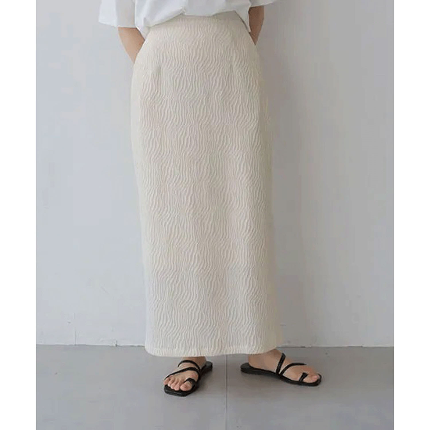 【Insta LIVE】Vingtrois ウェーブ柄スカート - 画像13