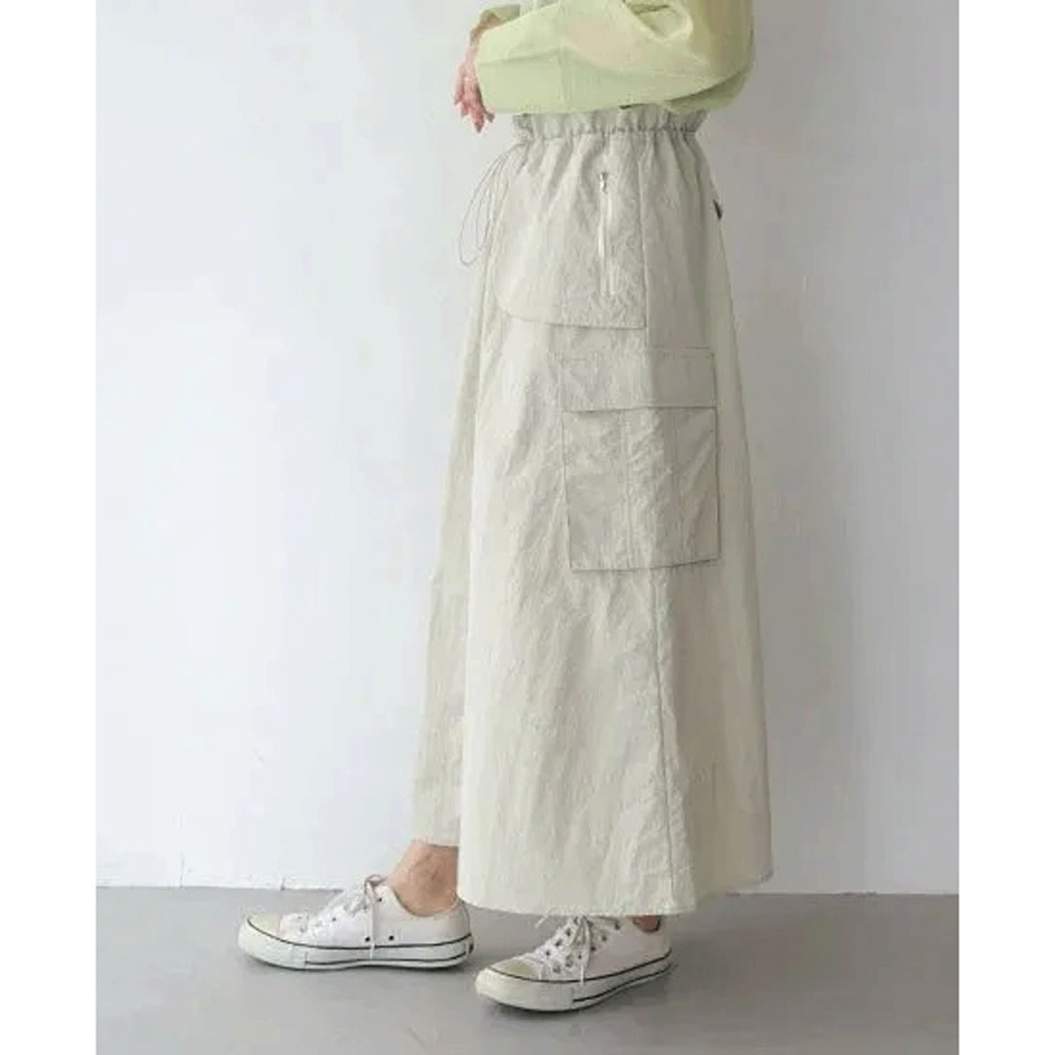 Vingtrois ナイロンワークスカート - 画像7