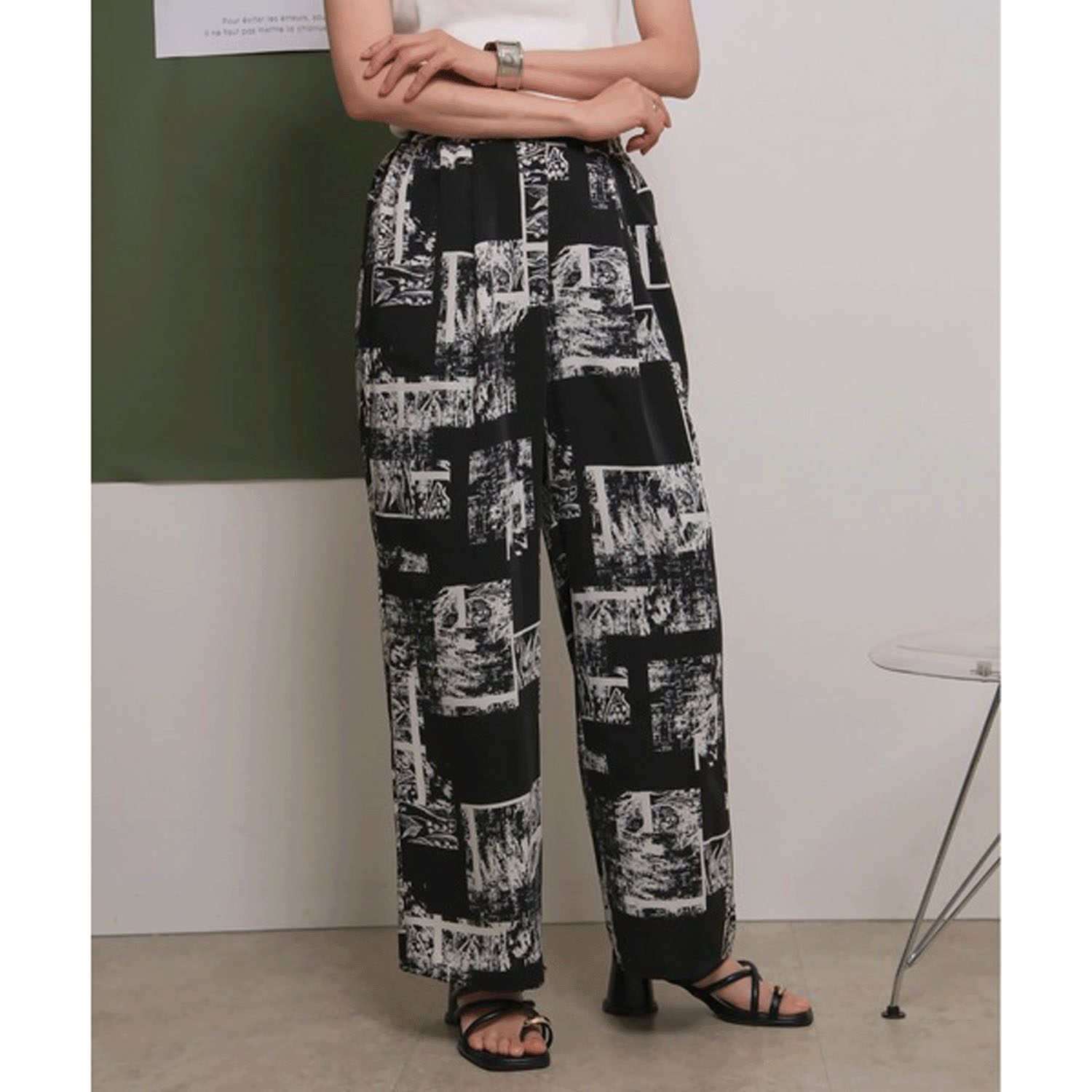 Palm Riche モノトーン柄リラックスパンツ - 画像5