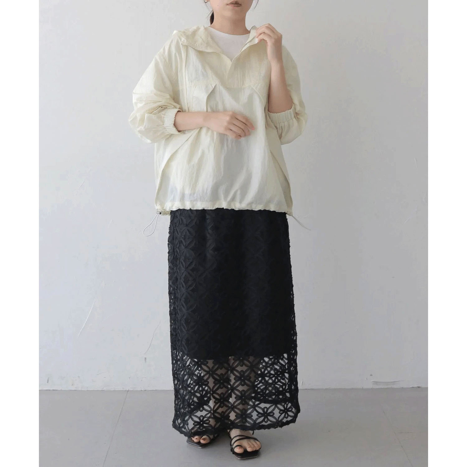 vingtrois  ブライトシアーアノラックパーカー - 画像6