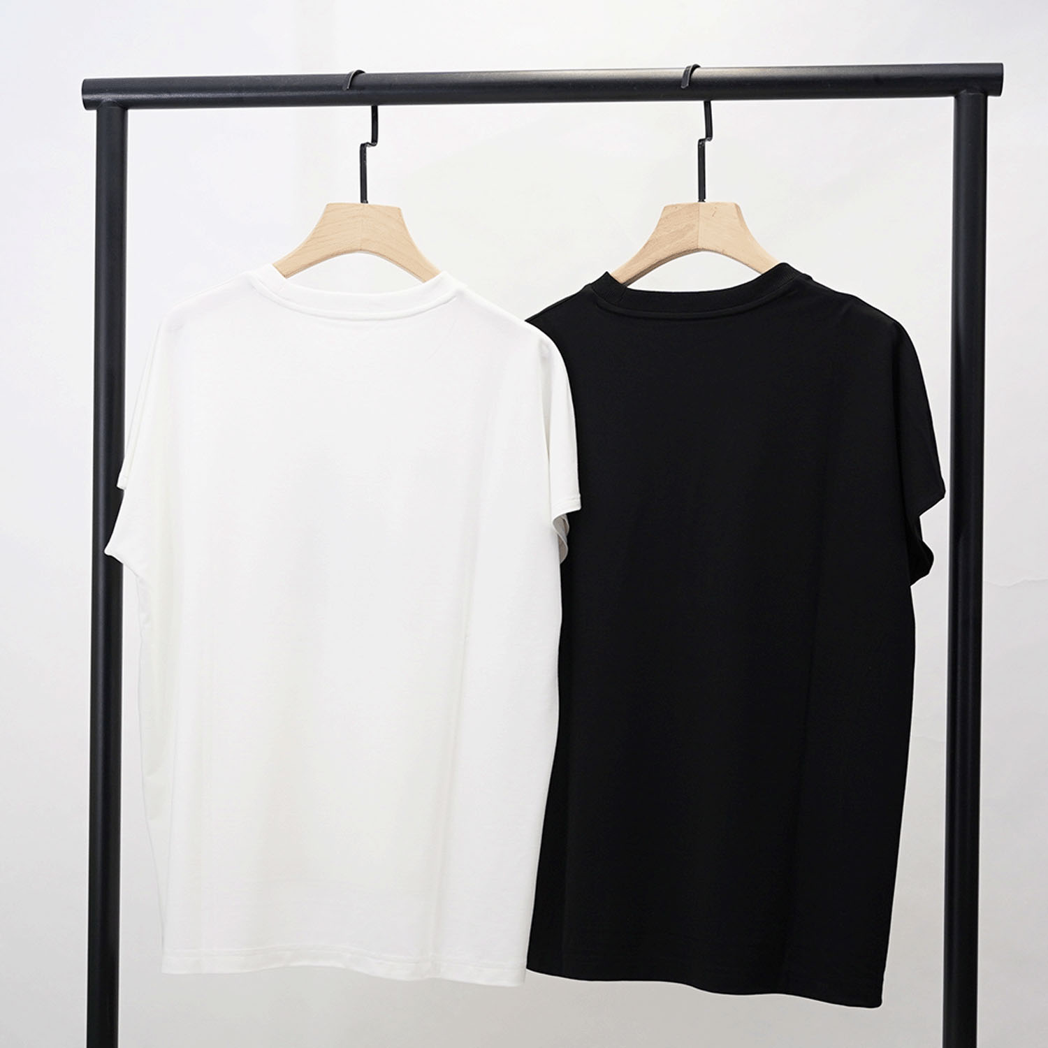 【Insta Live】33℃ TWОキャッツフォトフレンチスリーブプルオーバー - 画像2