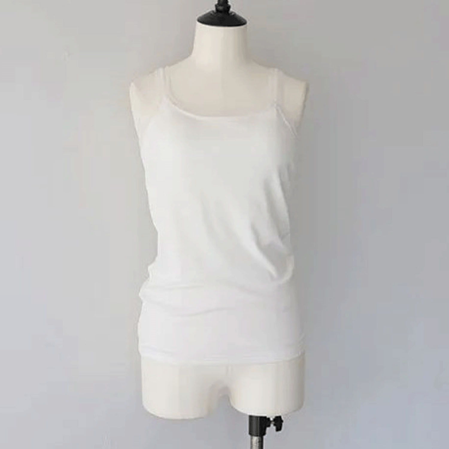 Vingtrois シアーストラップカップ付タンクトップ - 画像3