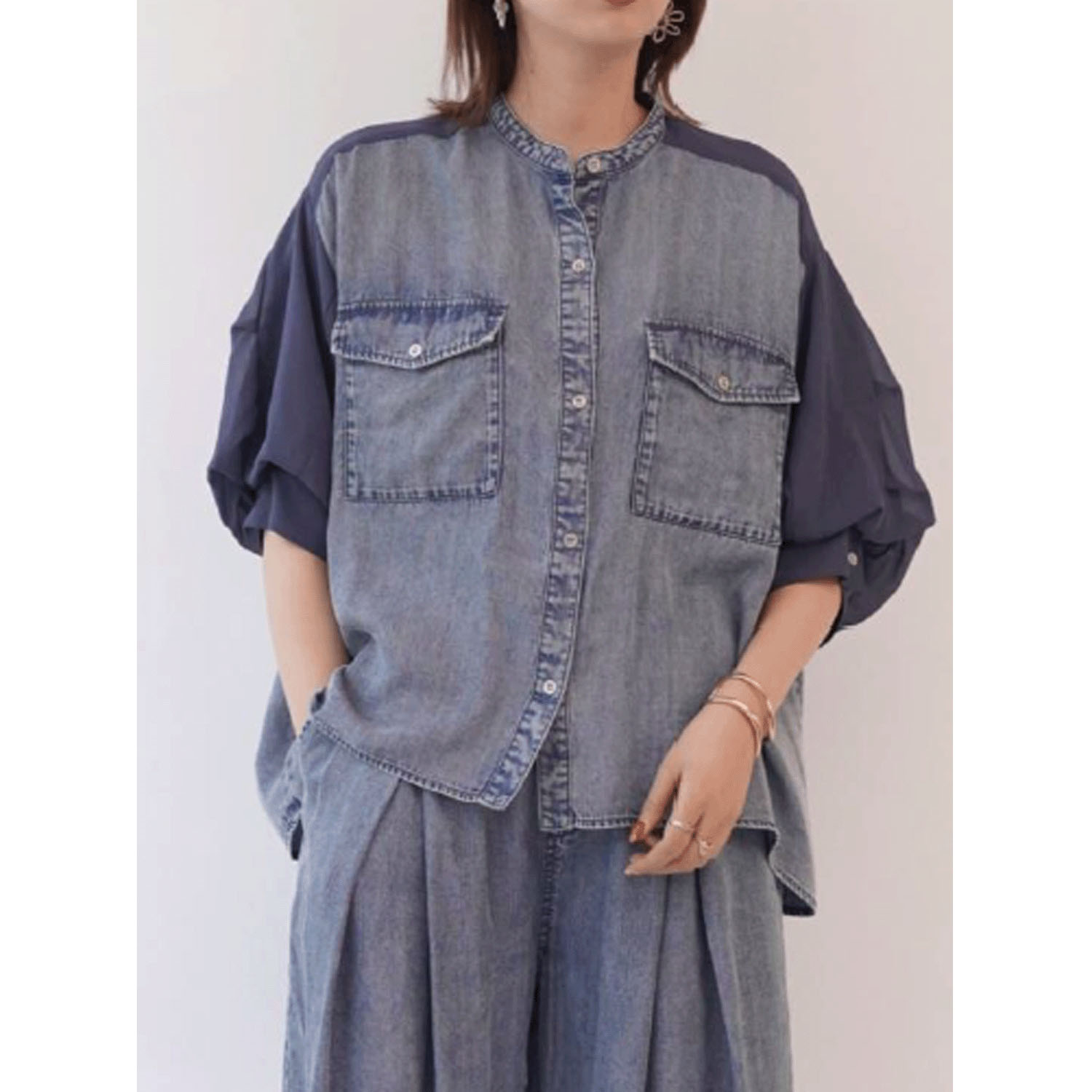 33℃ テンセルデニム切替ダブルポケットシャツ