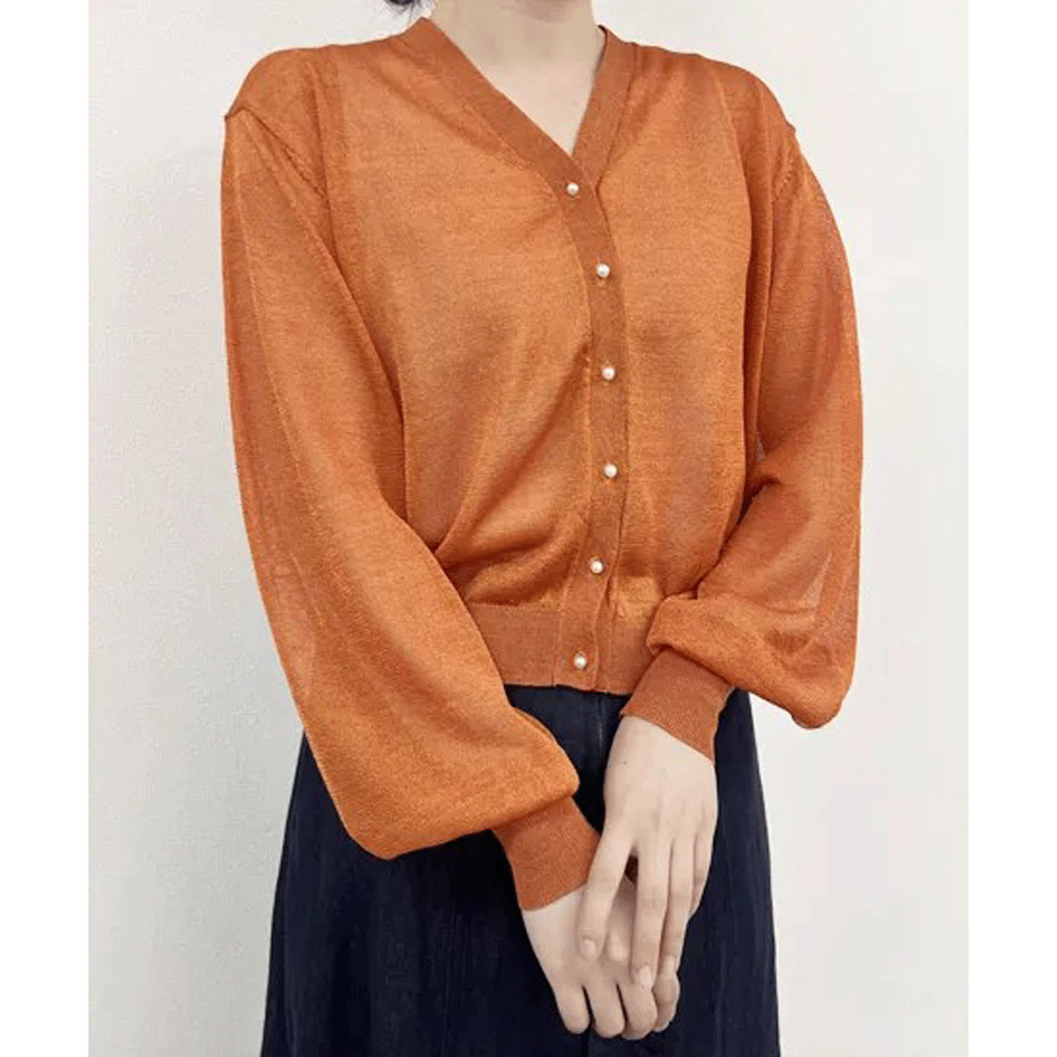 vingtrois Vネックシアーカーデ - 画像3