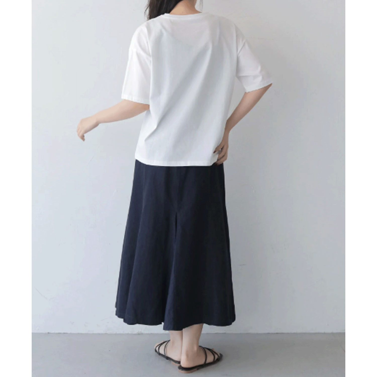 【Insta Live】vingtrois ドライタッチコットンフォントTシャツ - 画像16