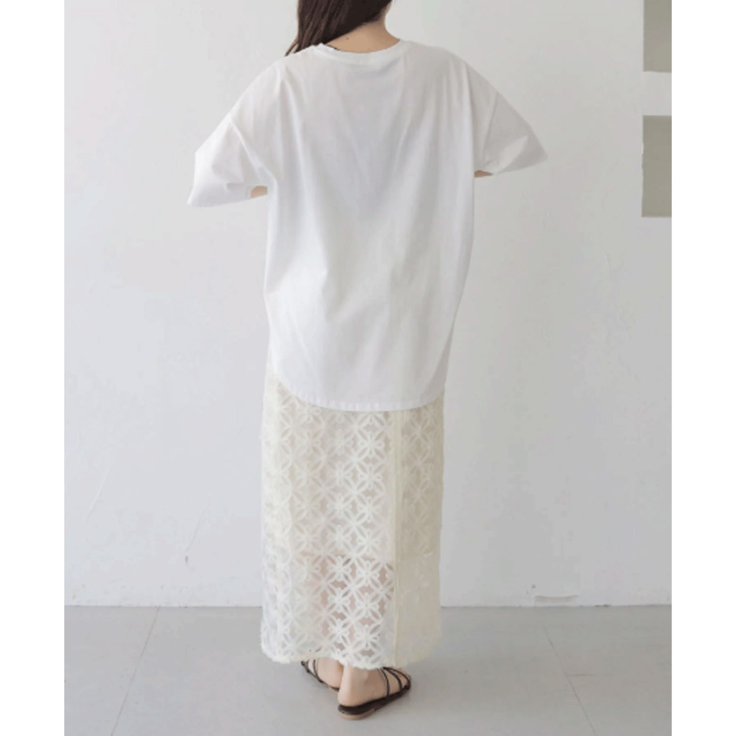 【Insta Live】vingtroisドライタッチコットンカーブロゴTシャツ - 画像9