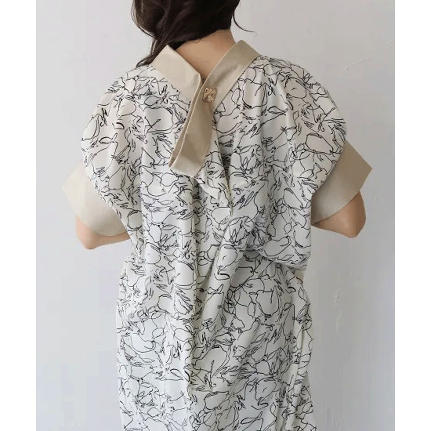 vingtrois  ウェーブボタンニュアンス柄ブラウス - 画像1