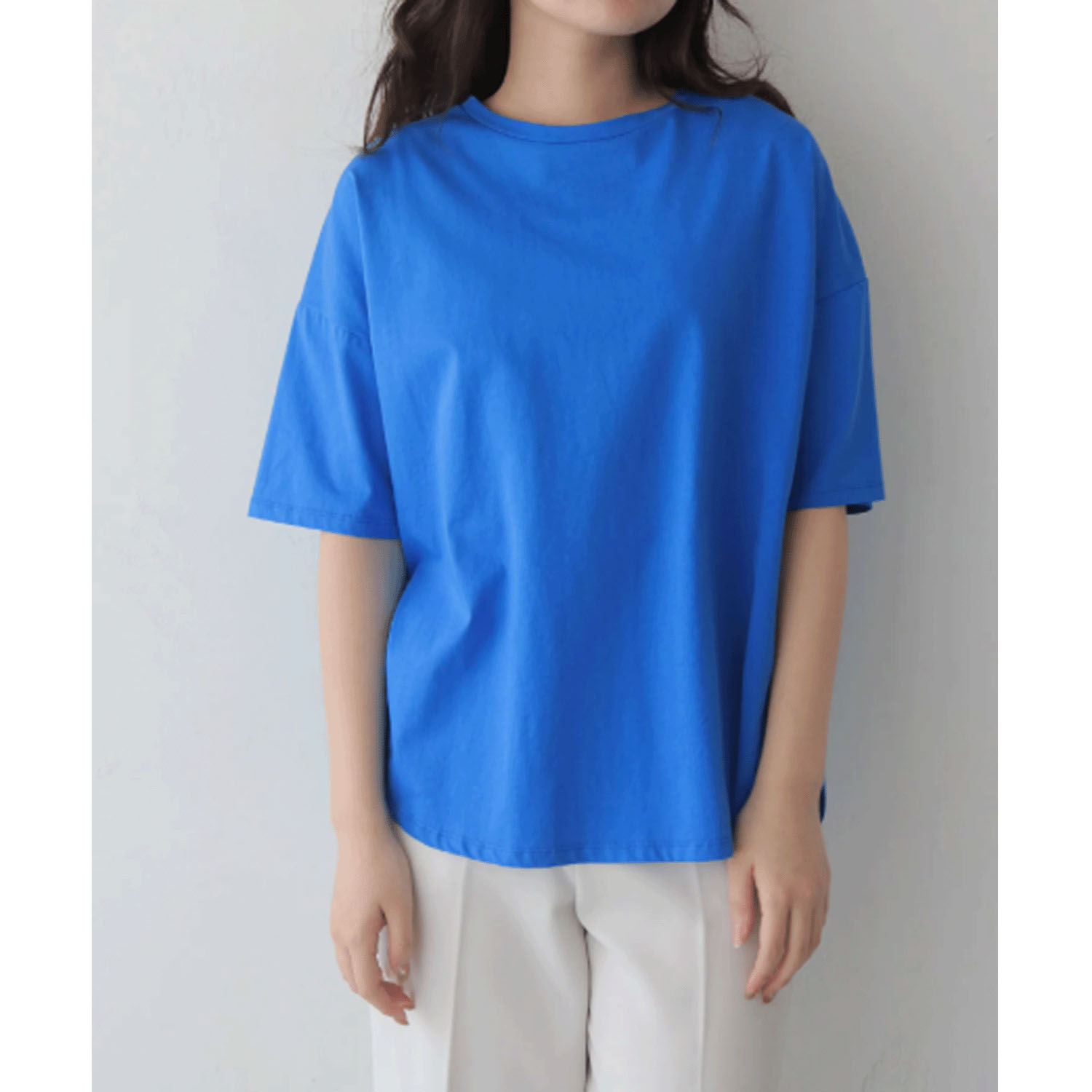 【Insta Live】vingtrois ドライタッチコットン裾ラウンドTシャツ - 画像15