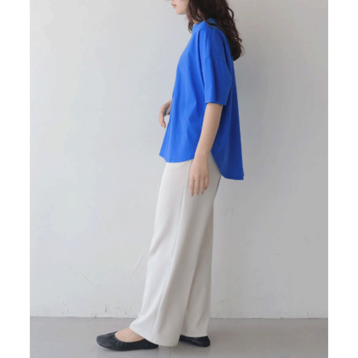 【Insta Live】vingtrois ドライタッチコットン裾ラウンドTシャツ - 画像20