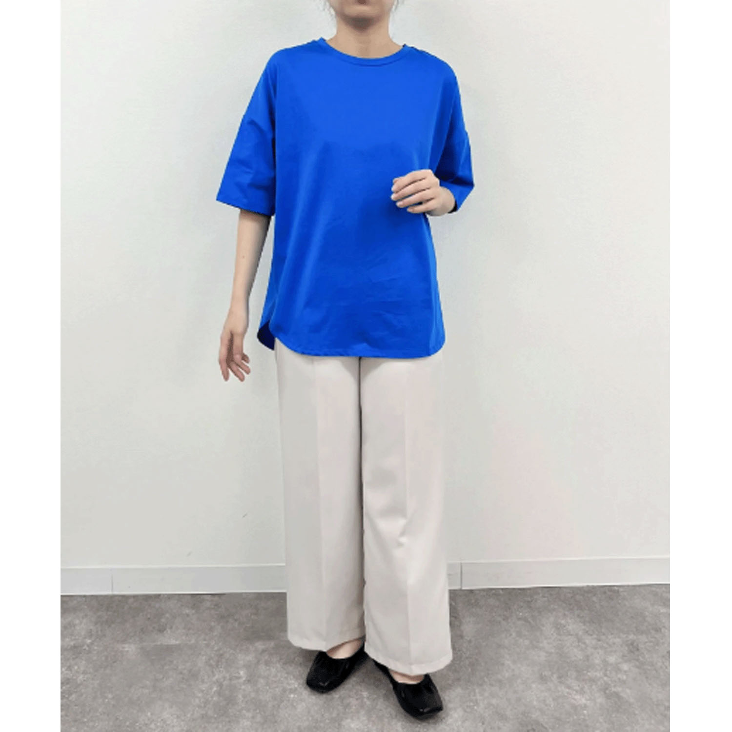 【Insta Live】vingtrois ドライタッチコットン裾ラウンドTシャツ - 画像21