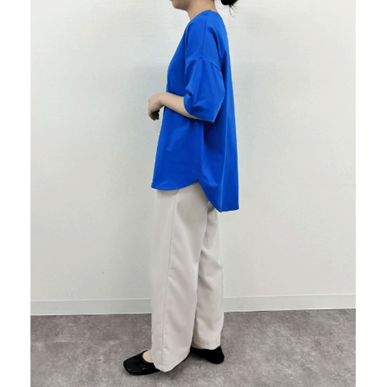 【Insta Live】vingtrois ドライタッチコットン裾ラウンドTシャツ - 画像23