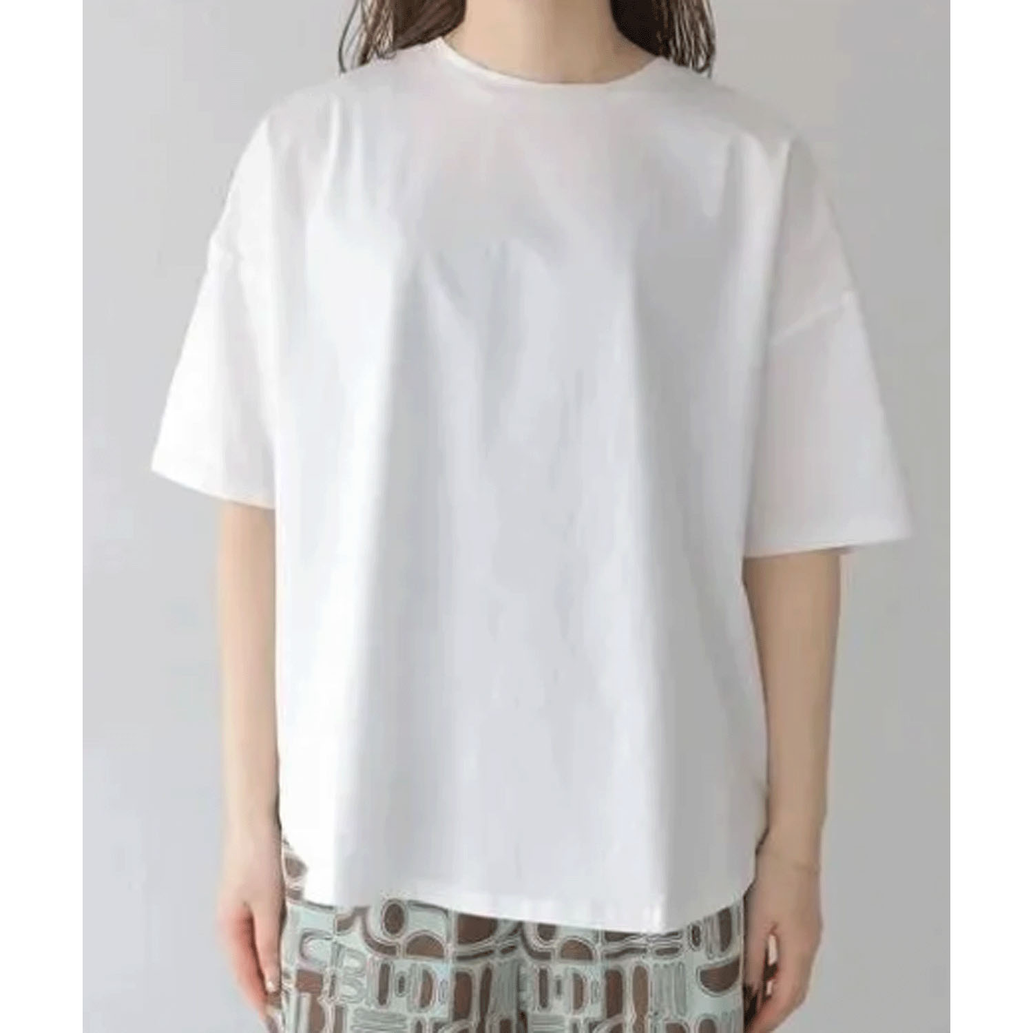 【Insta Live】vingtrois ドライタッチコットン裾ラウンドTシャツ - 画像5