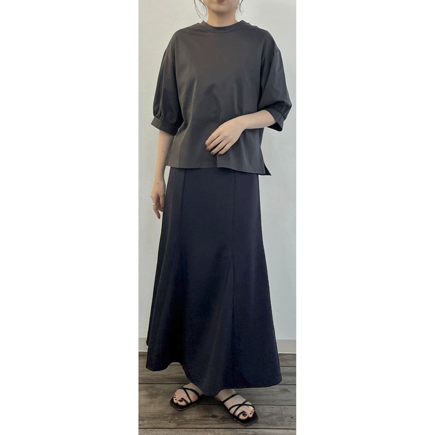 vingtrois ドライタッチコットンパフスリーブ