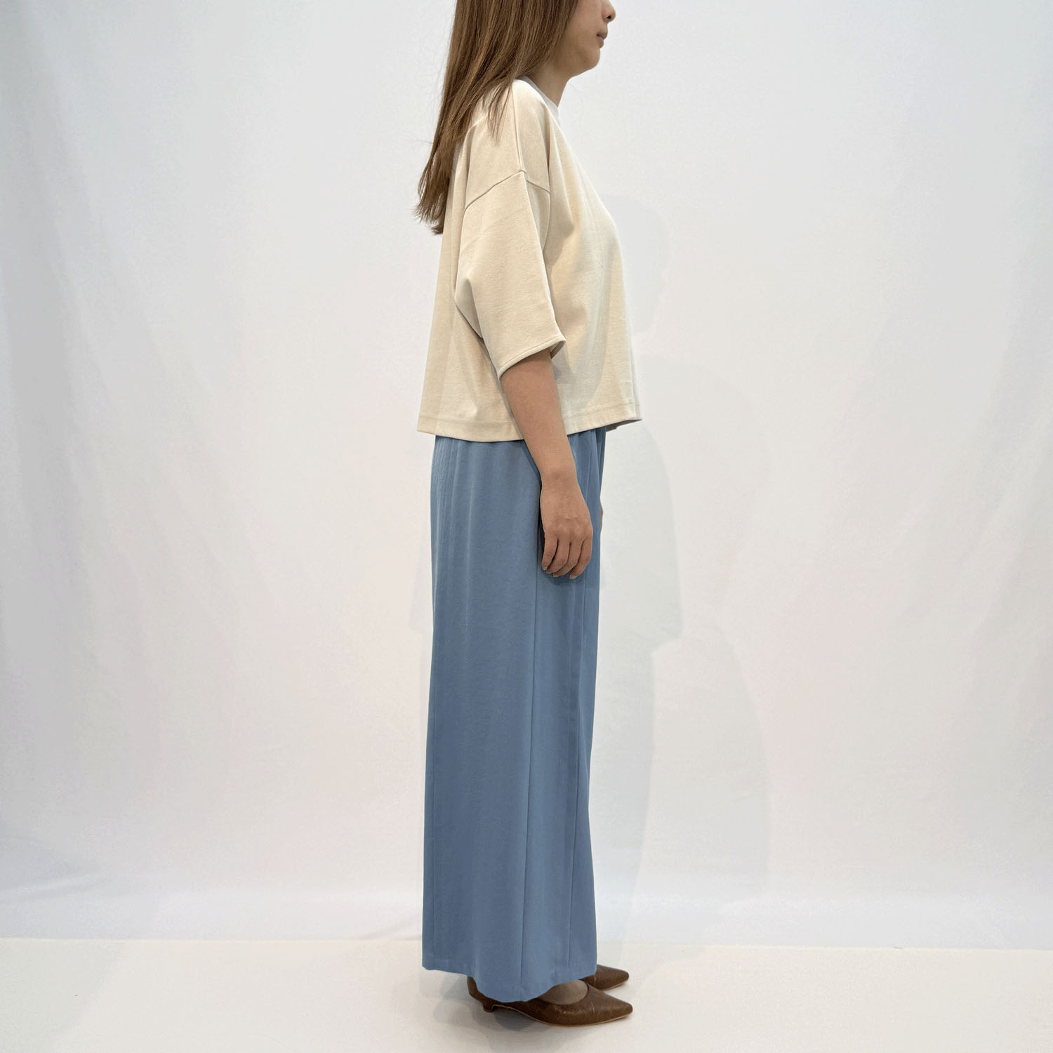 無地タックワイドパンツ - 画像3