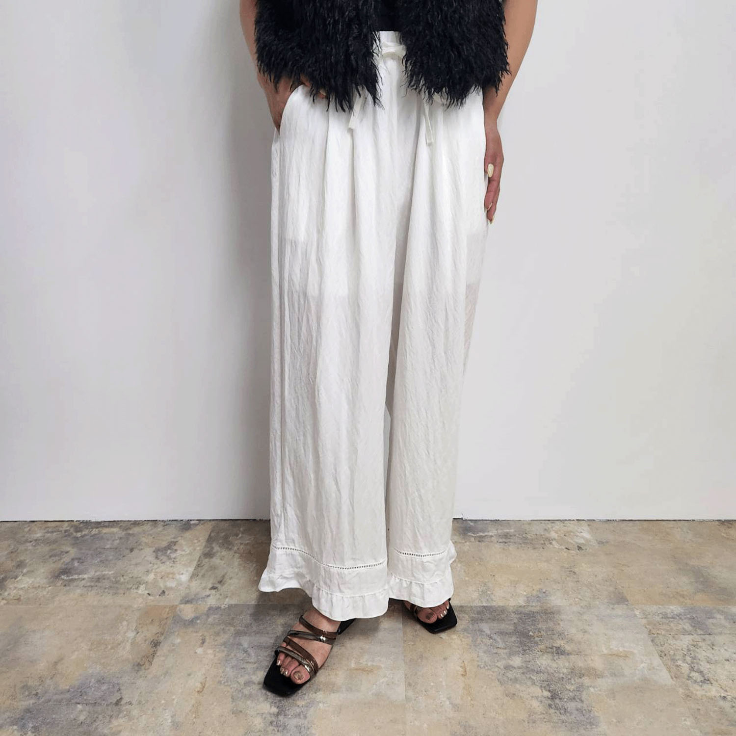 デザインワイドパンツ