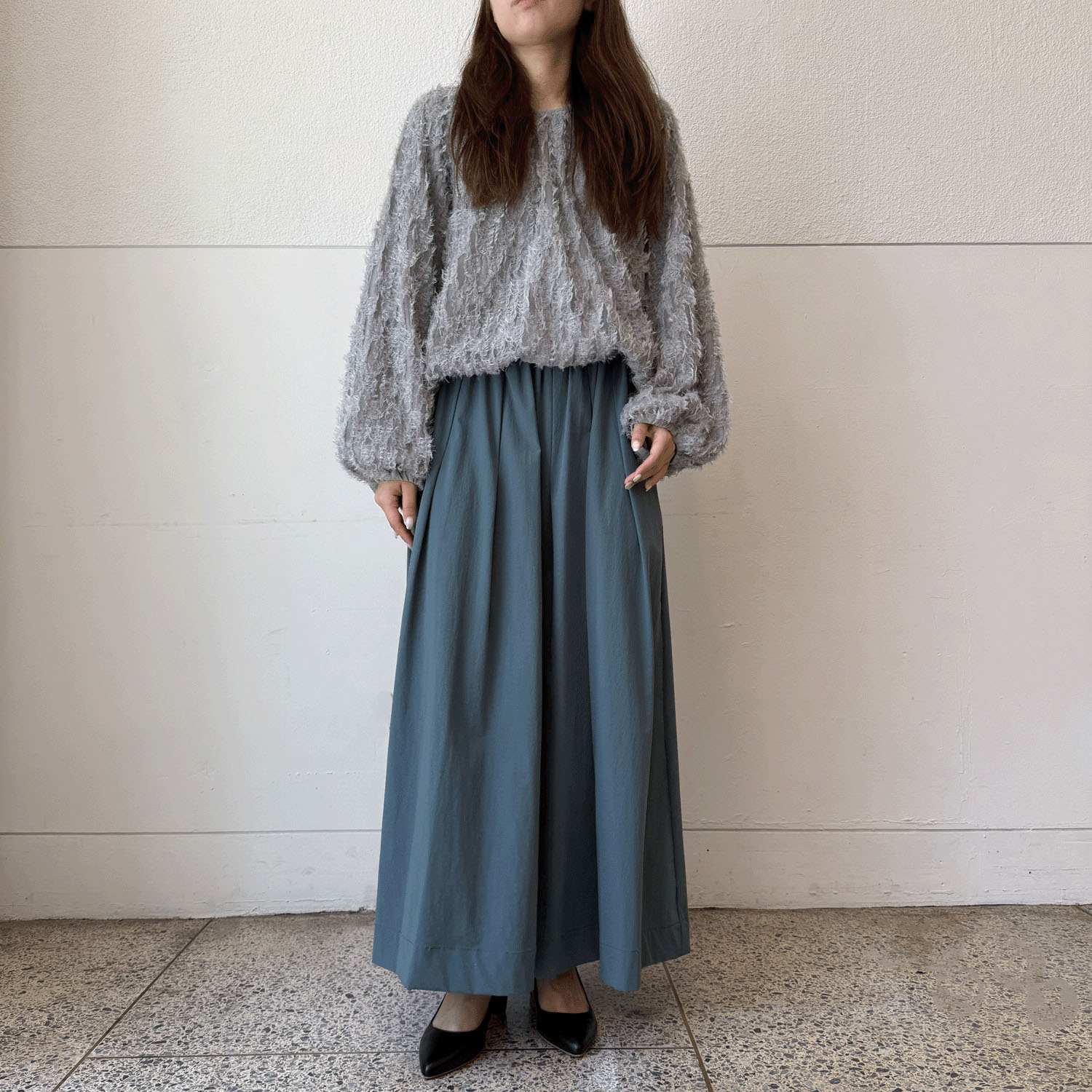 フェザーチュールプルオーバー