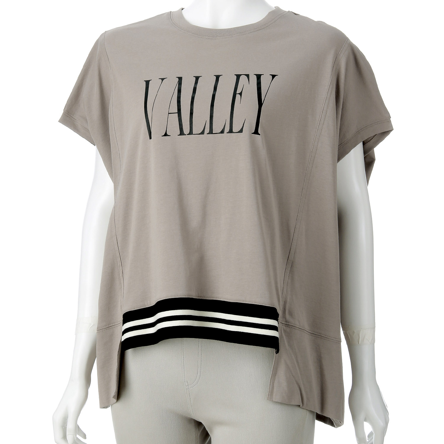 ロゴアクセントプルオーバー