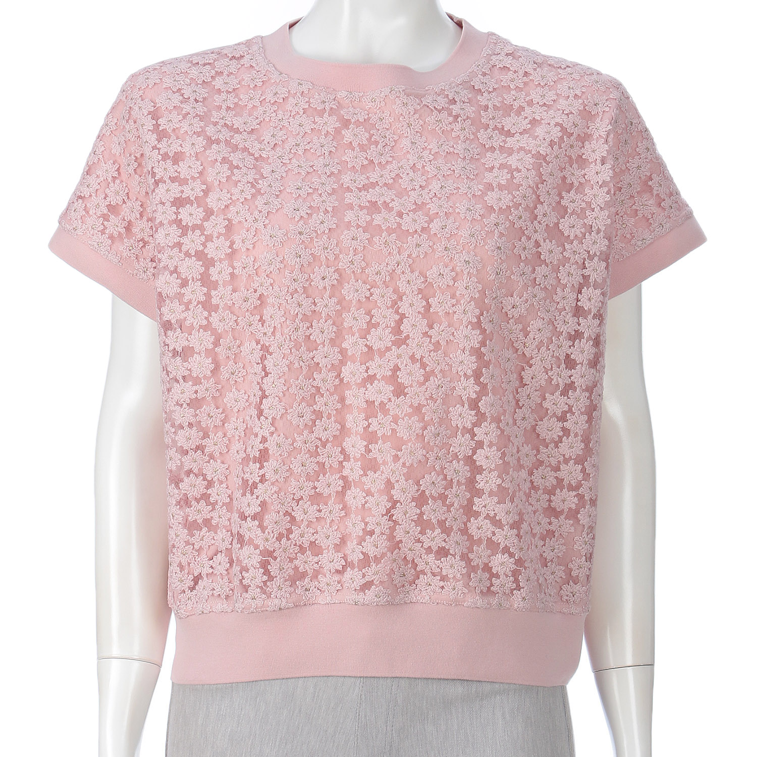 フラワーレース×カットソープルオーバー