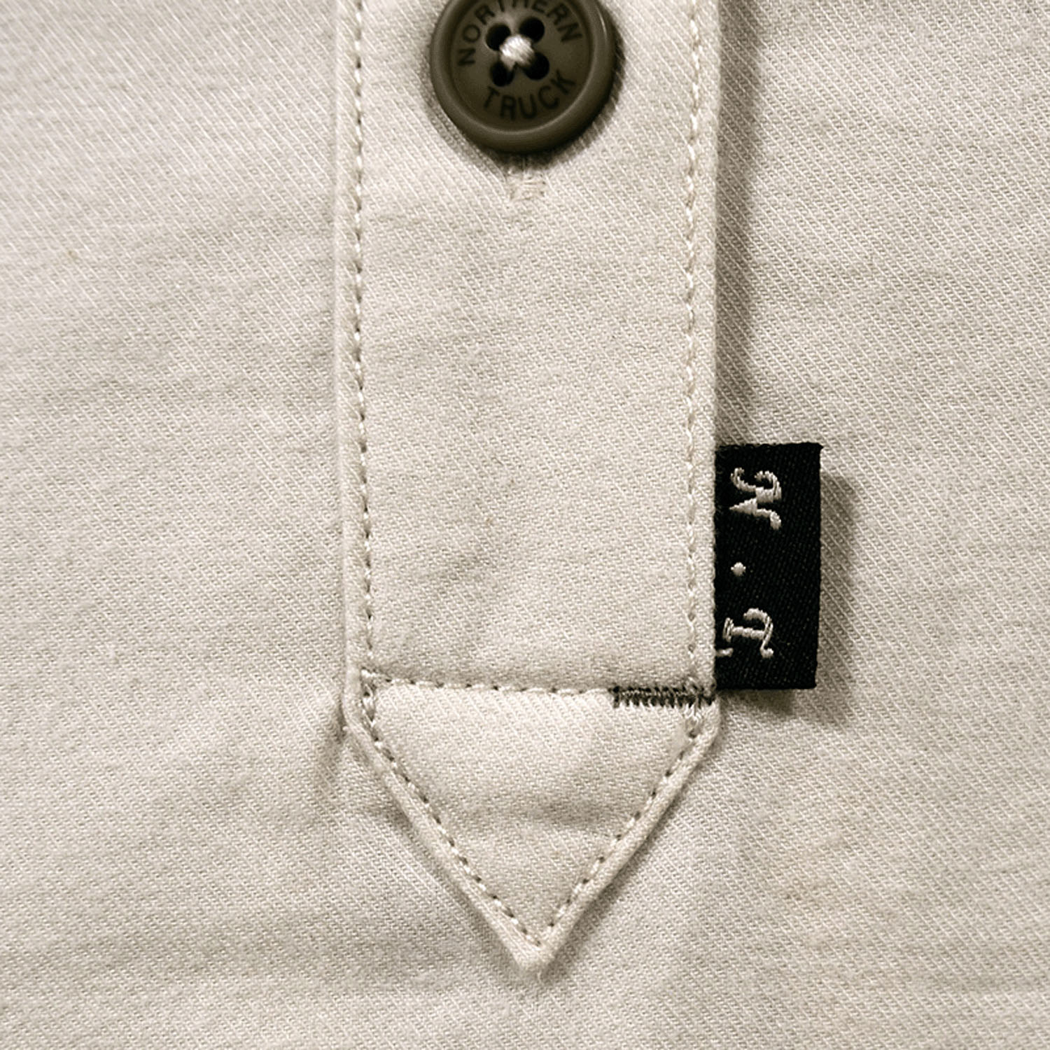 Northern Truck スタンドカラーヘンリープルオーバー - 画像3