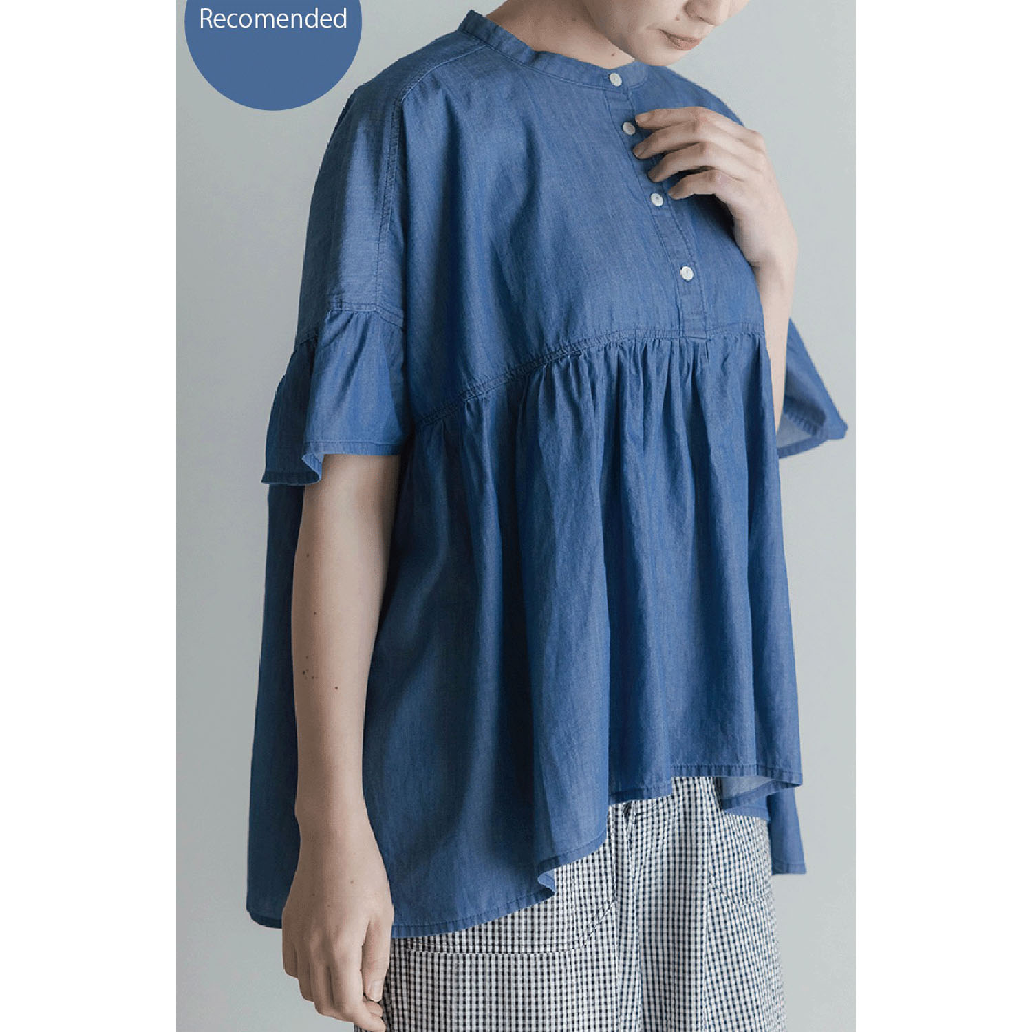 LILASIC エアリーデニムギャザーブラウス - 画像2