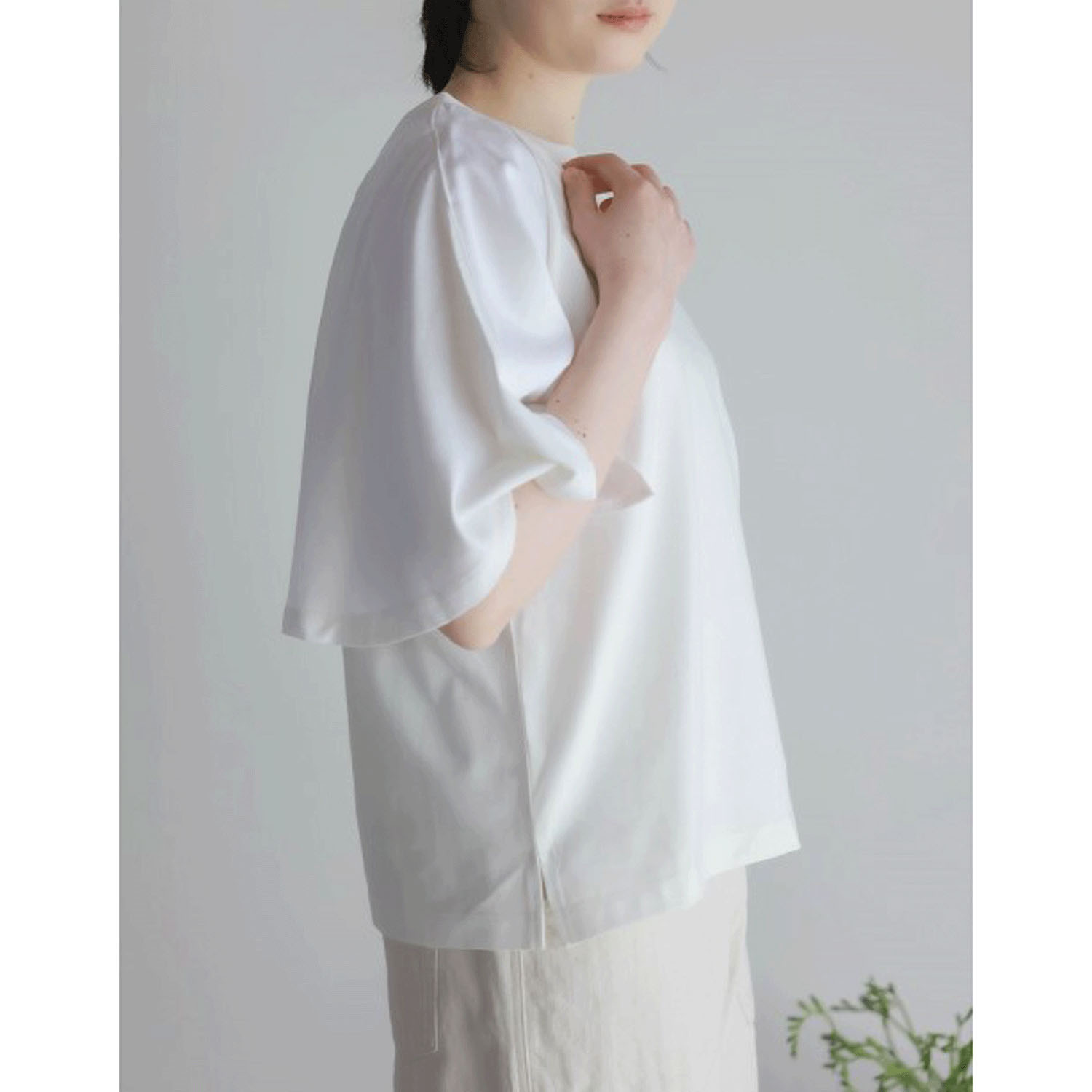 LILASIC 布帛コンビフレアスリーブTシャツ