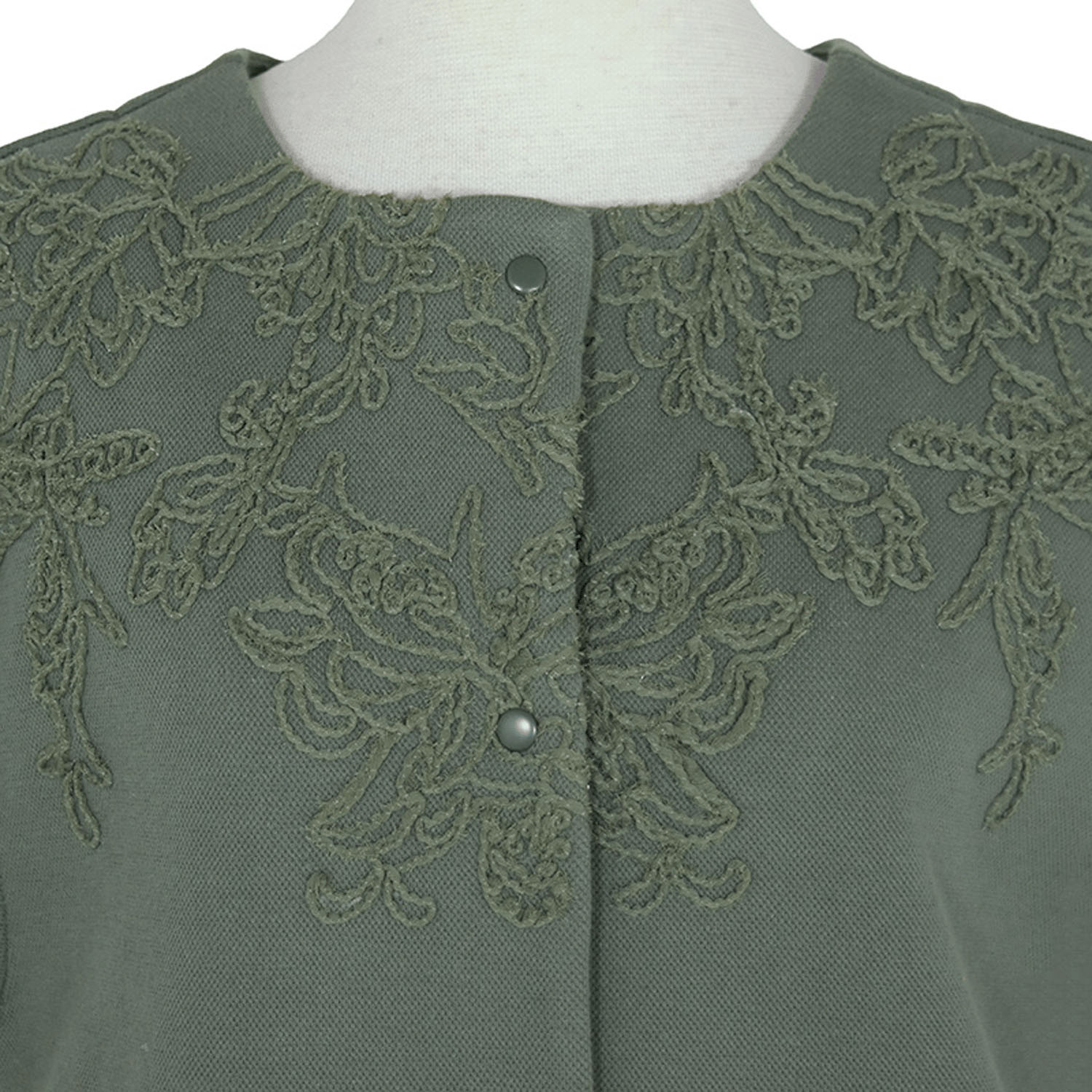 LILASIC エンブロイダリーカノコ裏起毛ジレ - 画像16