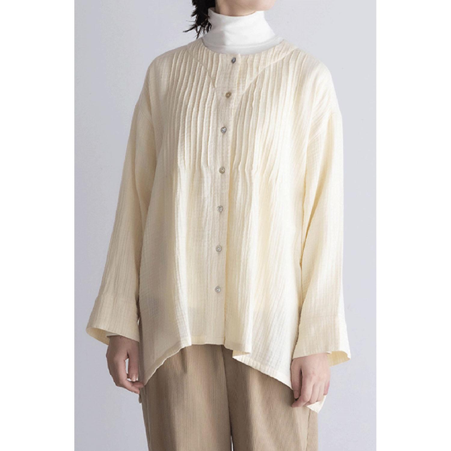 LILASIC ダブルガーゼタックブラウス