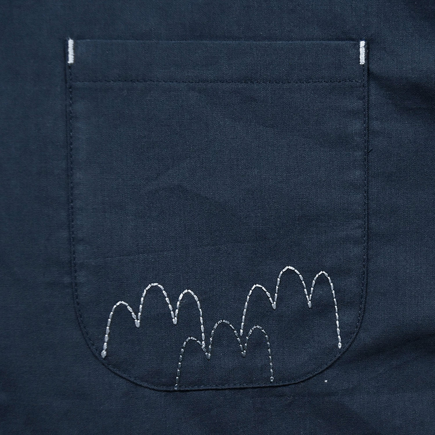 Keitto 山刺繍入り配色襟シャツ - 画像13