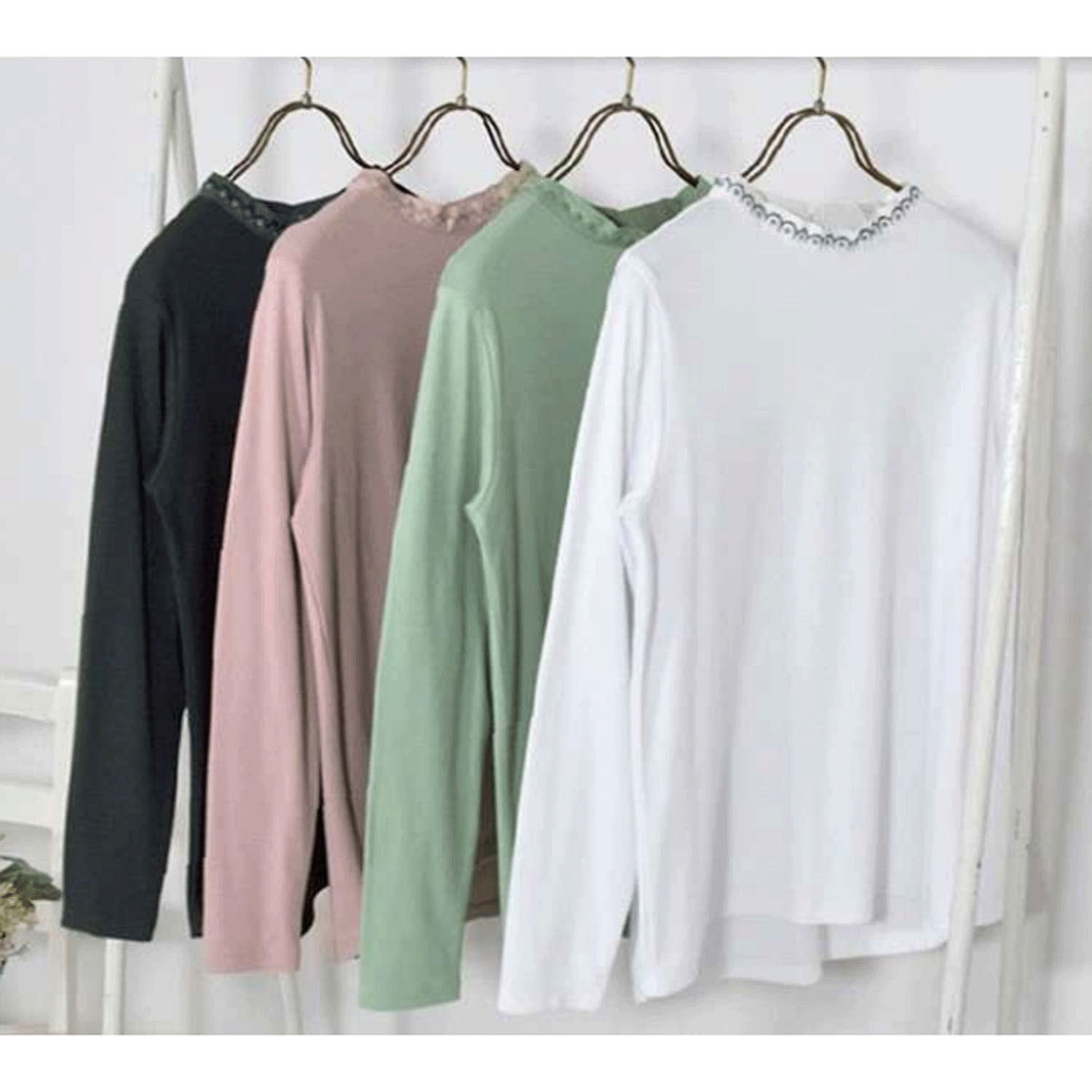 Keitto 布帛襟刺繍入りカットプルオーバー