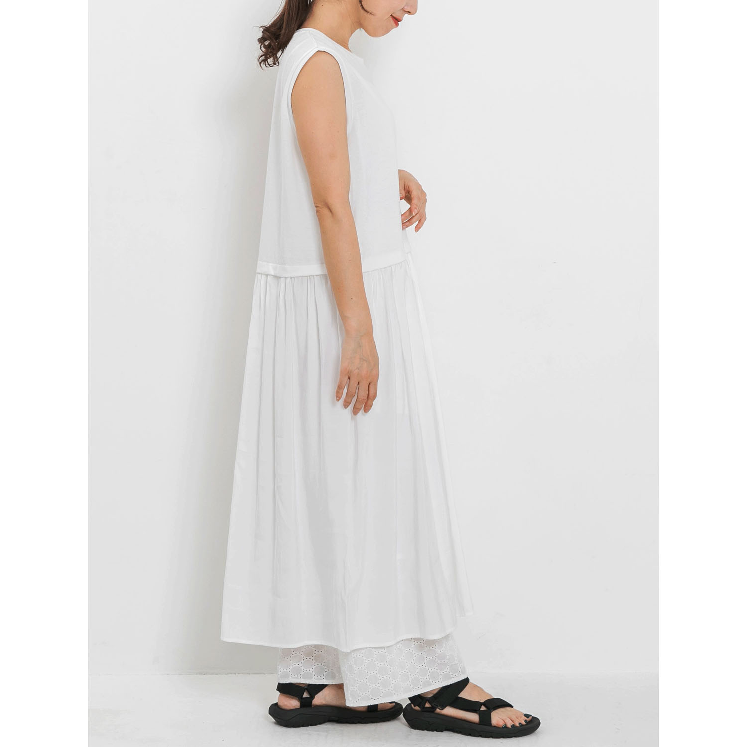 【InstaLive】YURK geniet van ペチインナーワンピース - 画像4