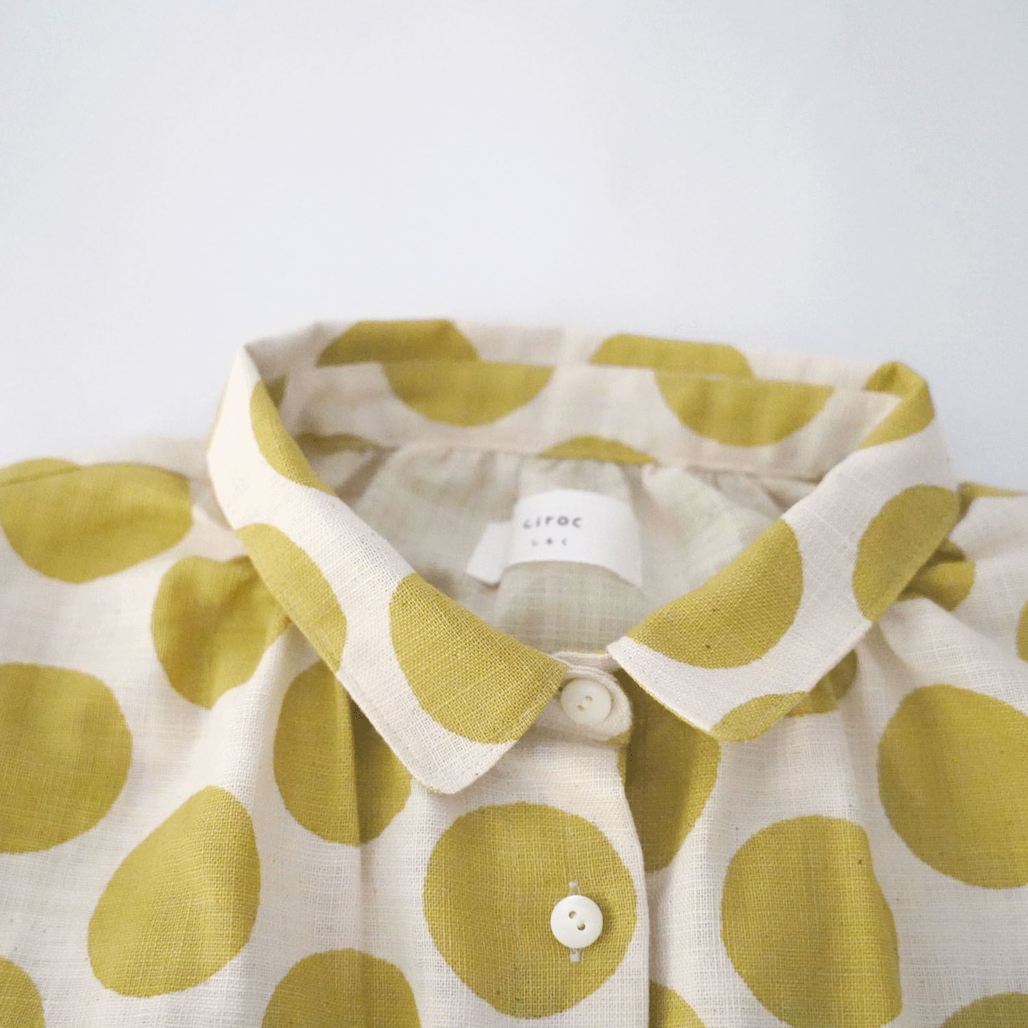 ciroc チビ襟ギャザーブラウス - 画像10