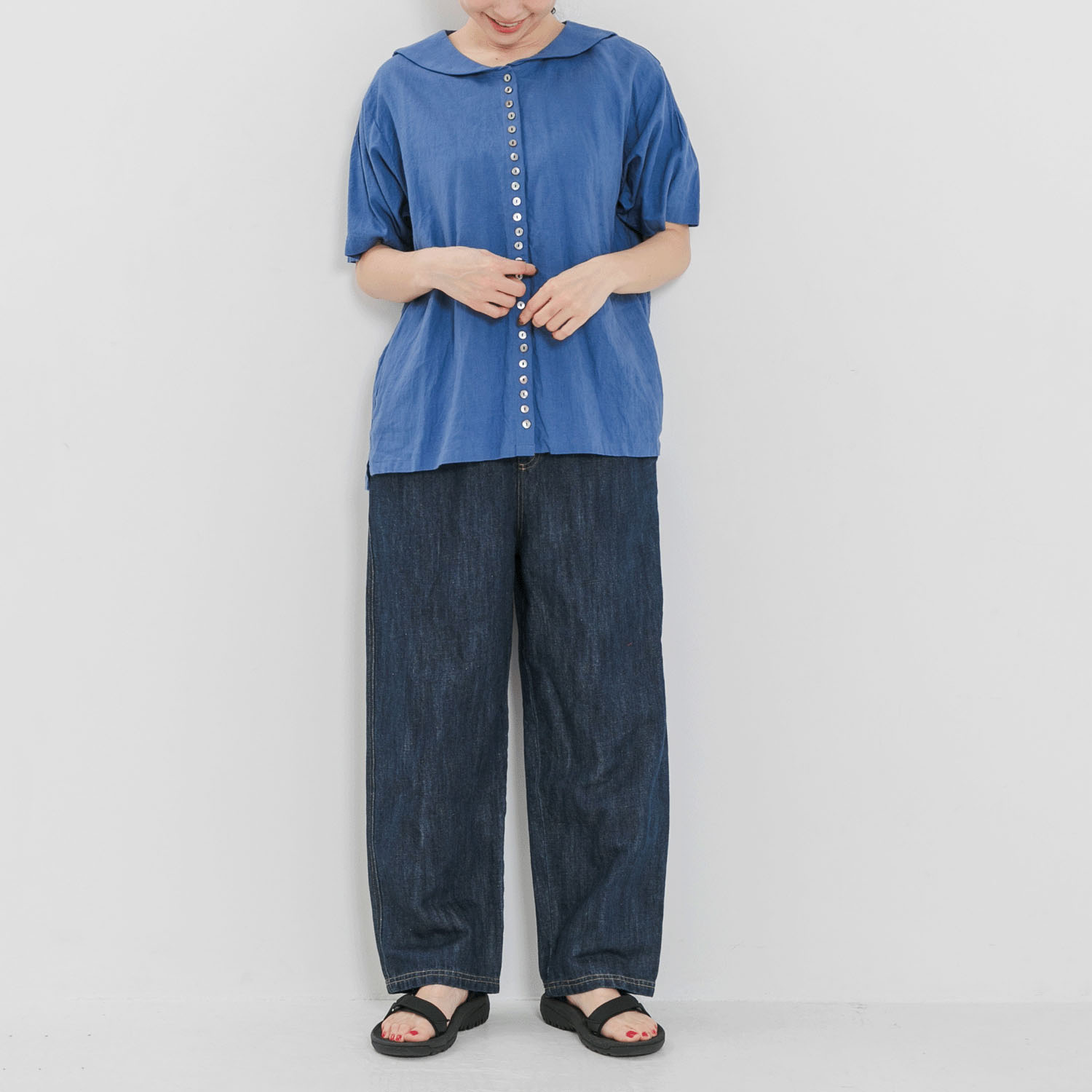 【Insta Live】YURK geniet van メニーボタンシャツ