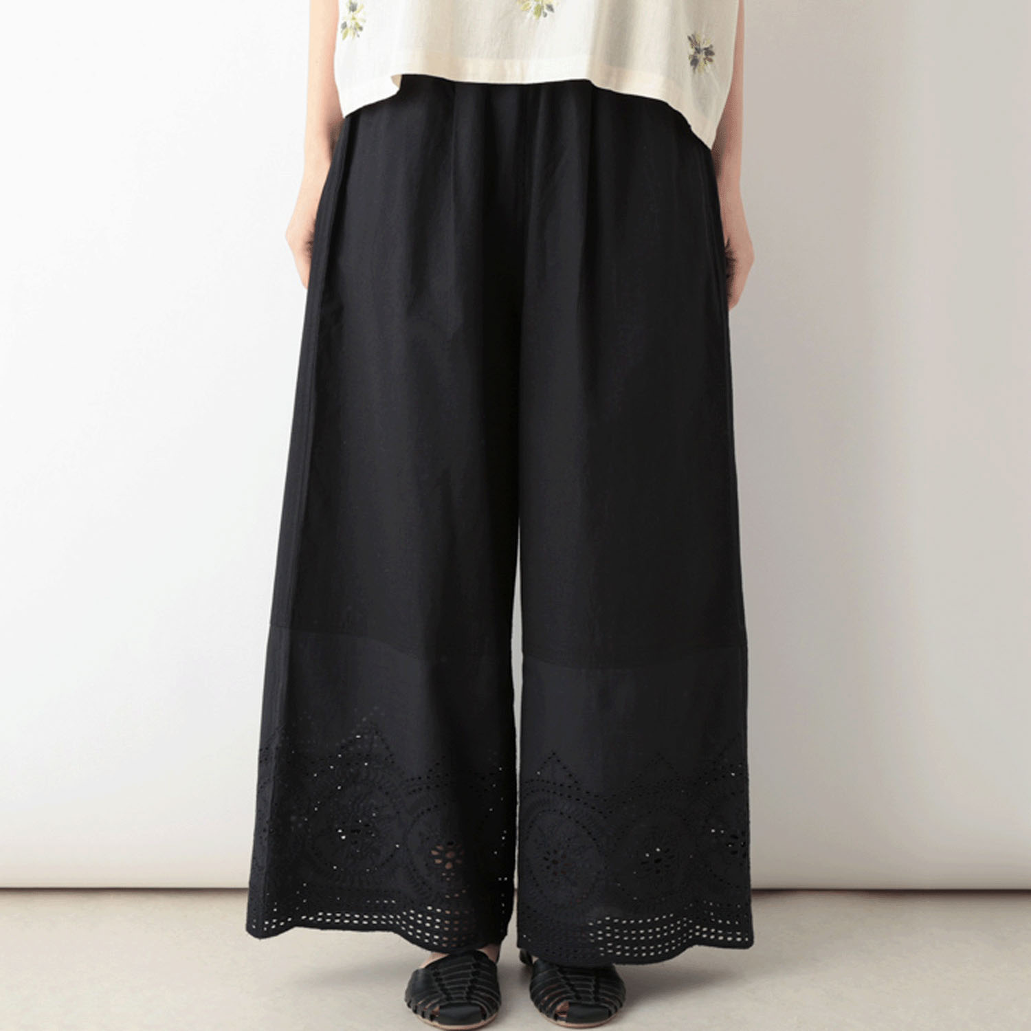 東京かんかん 縁がかわいい刺繍コットンパンツ - 画像4