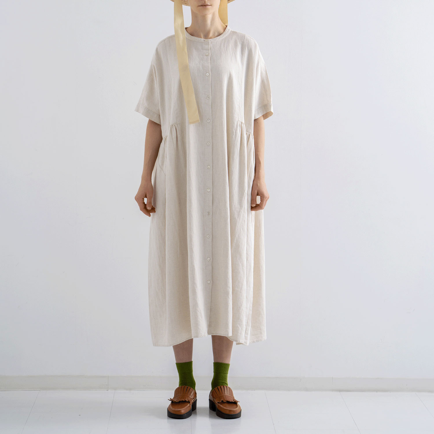 ista－ire 4．5oz綿麻甘撚りデニム（ista－ireオリジナル生地）サイドギャザーワンピース - 画像2