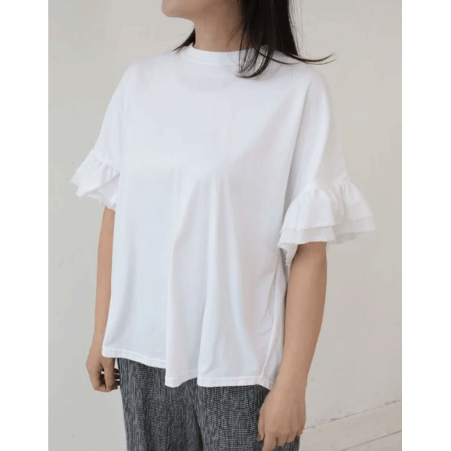 YARRA 異素材フリルスリーブカットプルオーバー - 画像2