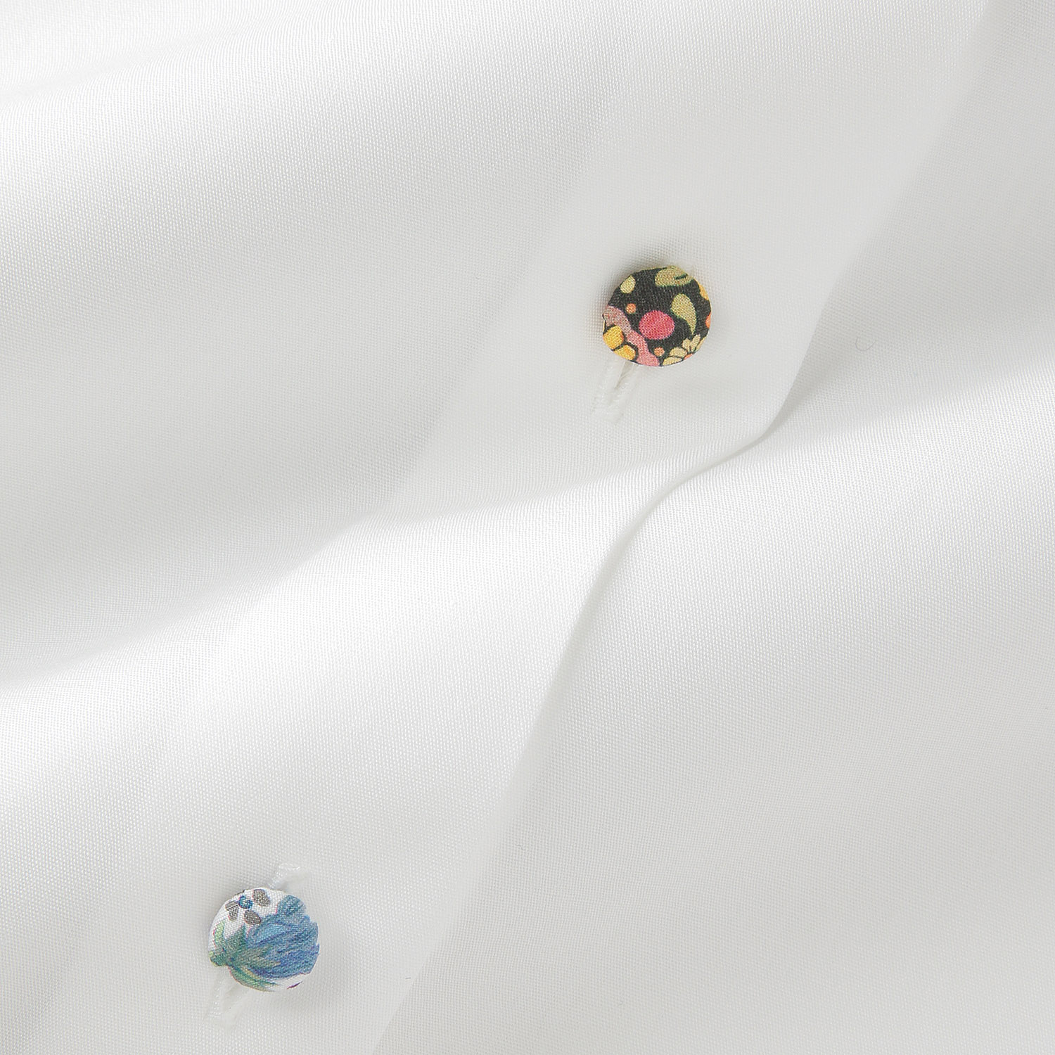 Parkes セーラーカラーLIBERTYくるみ釦シャツ - 画像4