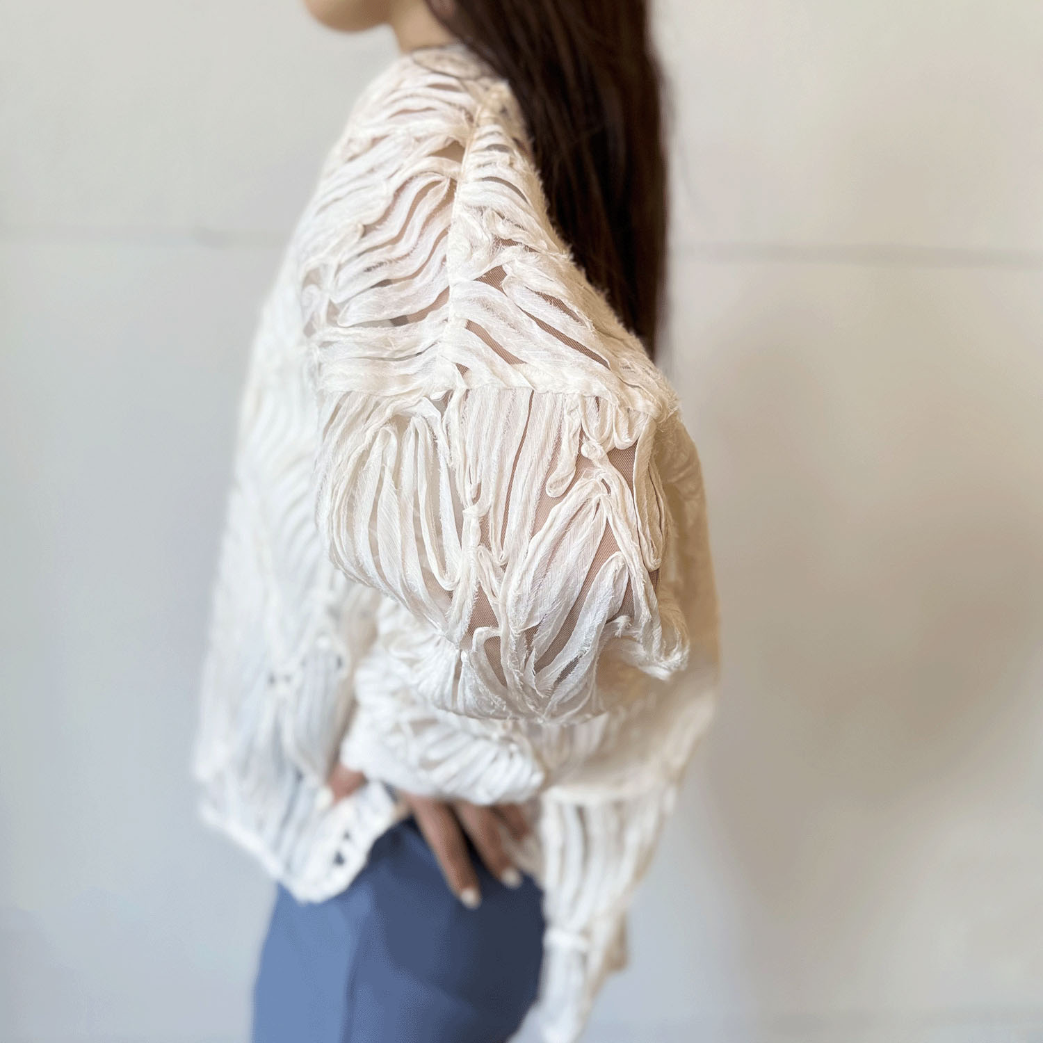 テープヤーンブラウス - 画像2