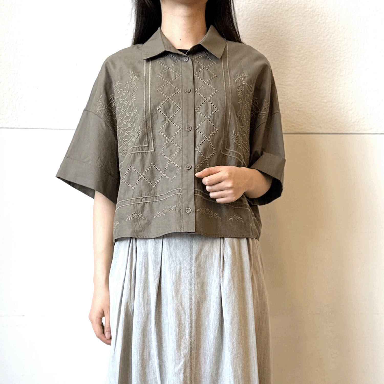 パネル刺繍ブラウス - 画像12