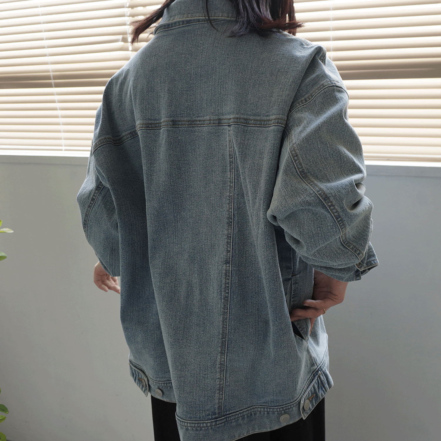 【ETONET限定】Emma ルーズデニムジャケット - 画像11