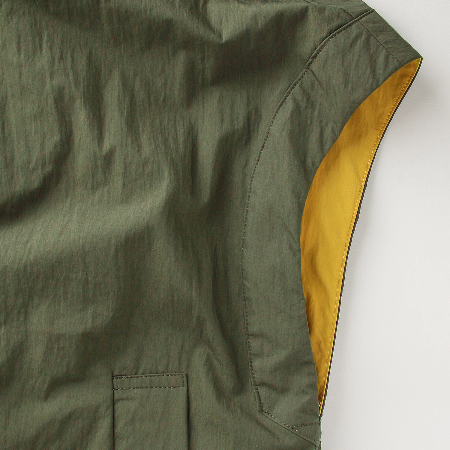 配色使いファスナーベスト - 画像13