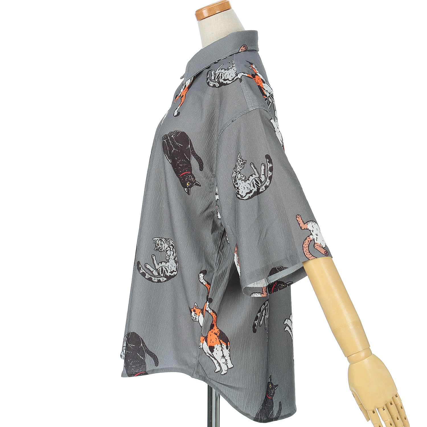 CORISCO Animal Village 猫総柄半袖サッカーシャツ - 画像3