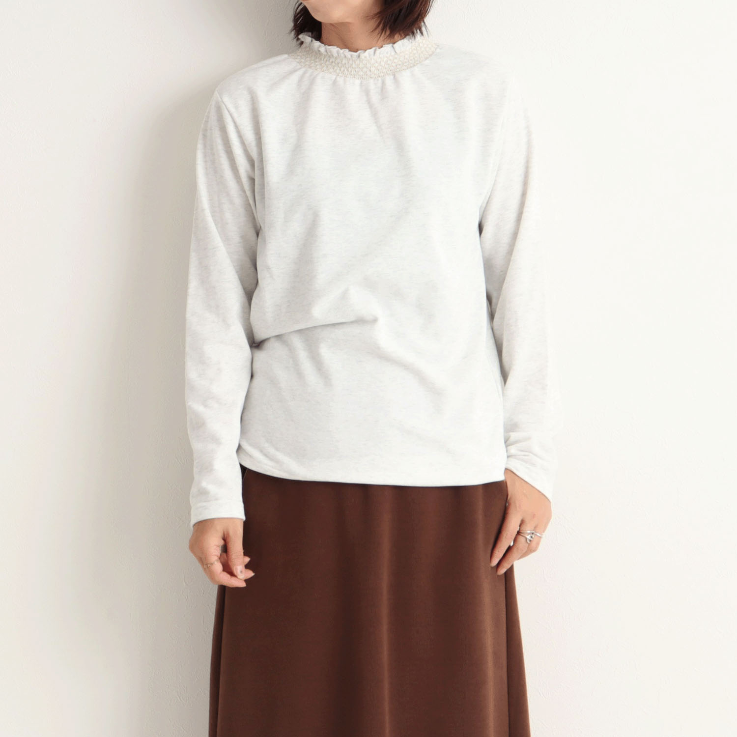 le colis CVC微起毛スモッキング刺しゅうプルオーバー