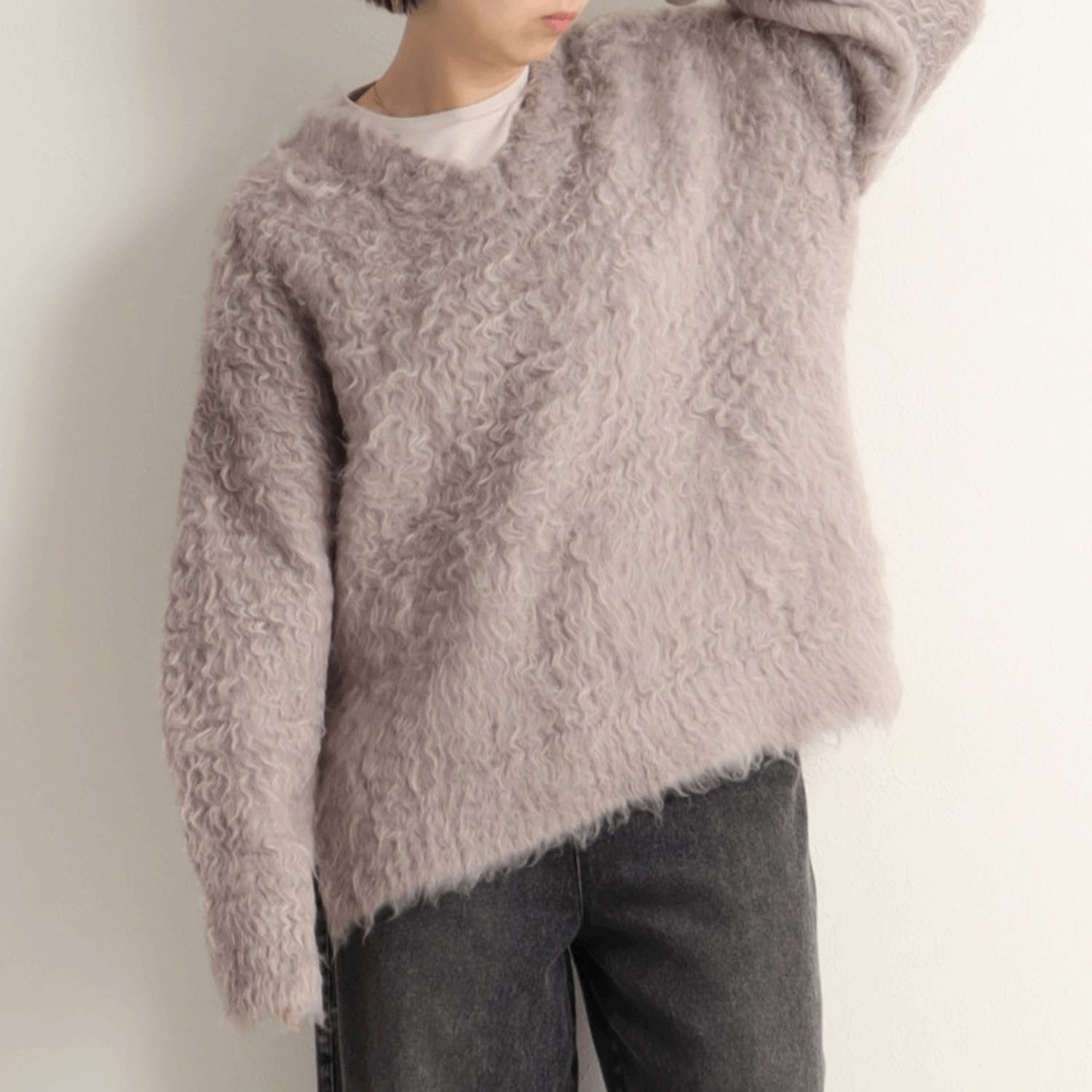 【Inst Live】MAFRAIS ブークレ起毛Vネックプルオーバー - 画像3