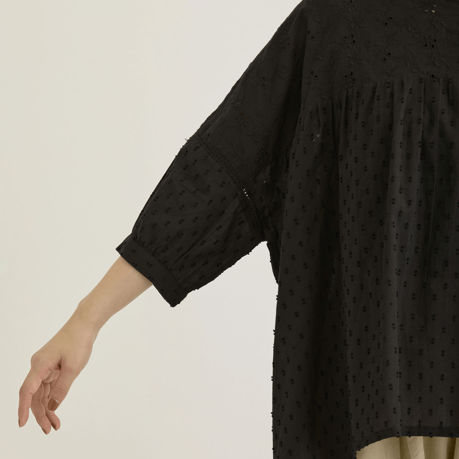 【お取寄せ】PORINA プルオーバー シフリー - 画像11