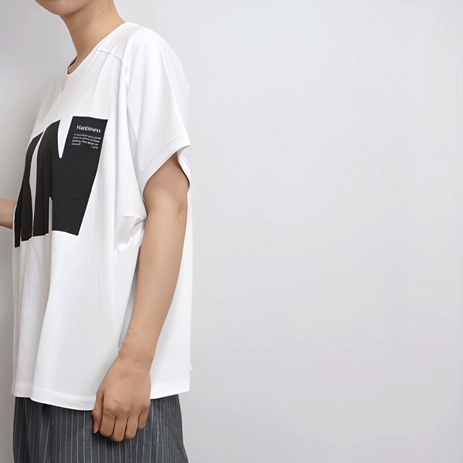 fu－dueka：： ビッグロゴ 変形ワイドTee - 画像5